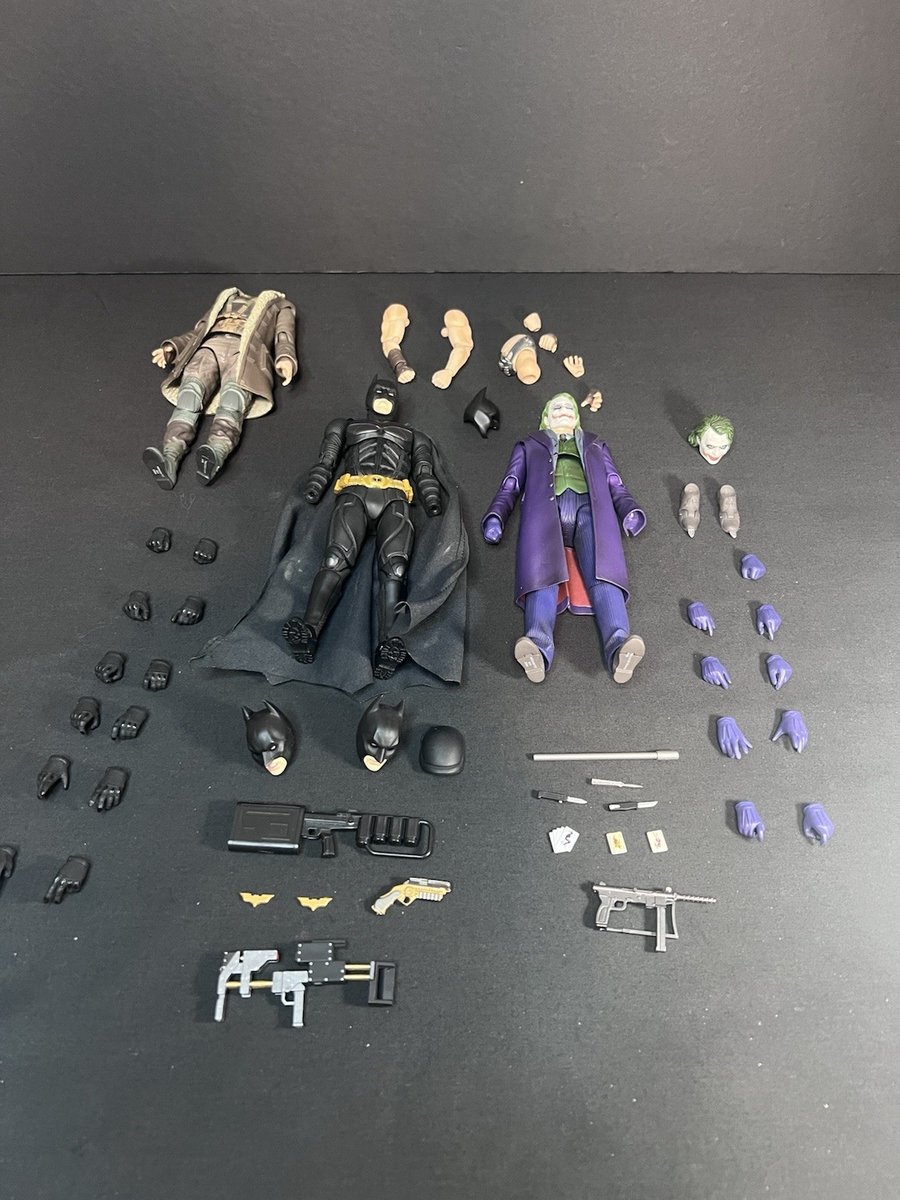 MAFEX The Dark Knight Trilogy Modellino Fodder Batman Joker Bane 1/12