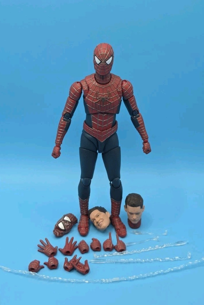 S.H.Figuarts Friendly Neighborhood Spider-Man No Way Home Tobey Maguire completo