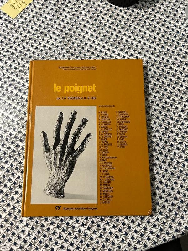 Livre D’anatomie -Le Poignet (Razemon)