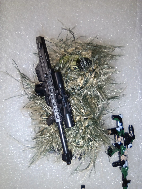 Minifigures militari compatibili