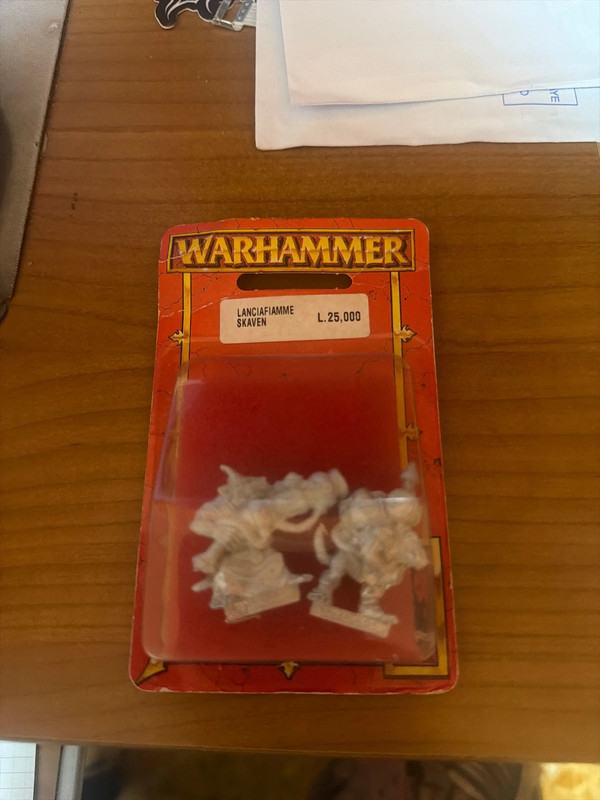 Lanciafiamme skaven Warhammer