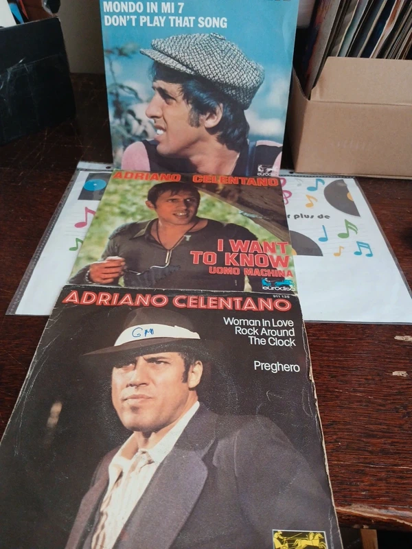 45tours adriano celentano. Zz