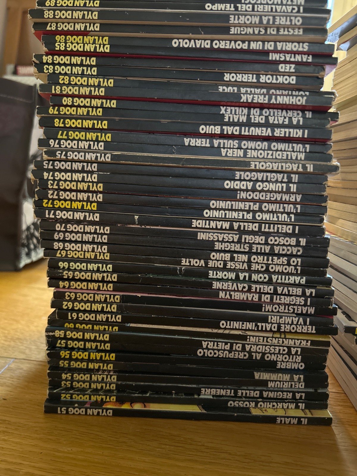 Lotto di 50 Dylan Dog Originali, 51-100 (mancanti 59 e 90), doppi 75 e 94