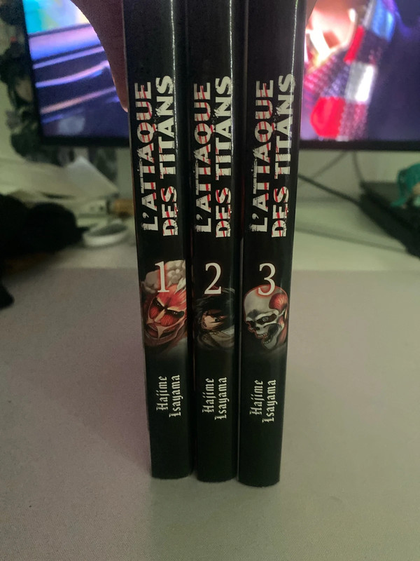 Snk tomes 1.2.3,4