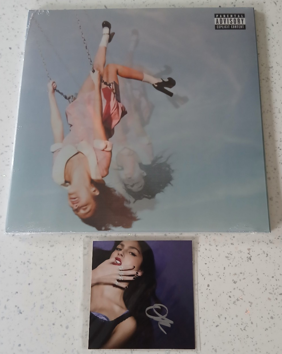 Olivia Rodrigo LP Lenticular Sleeve You Seem Pretty Sad  & GUTS Signed Art Card