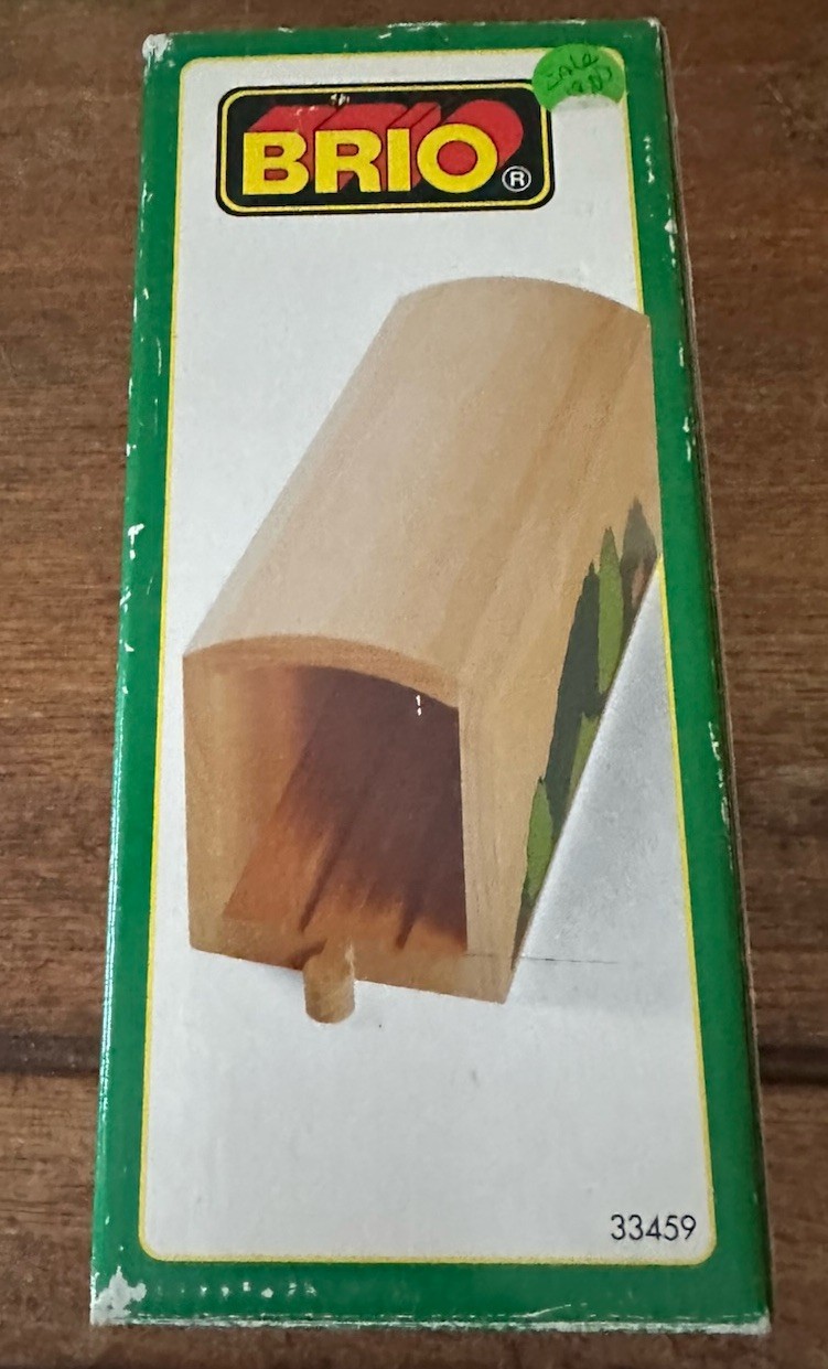 33459 BRIO World Treno in legno tunnel alto! Nuovo con scatola! Thomas!