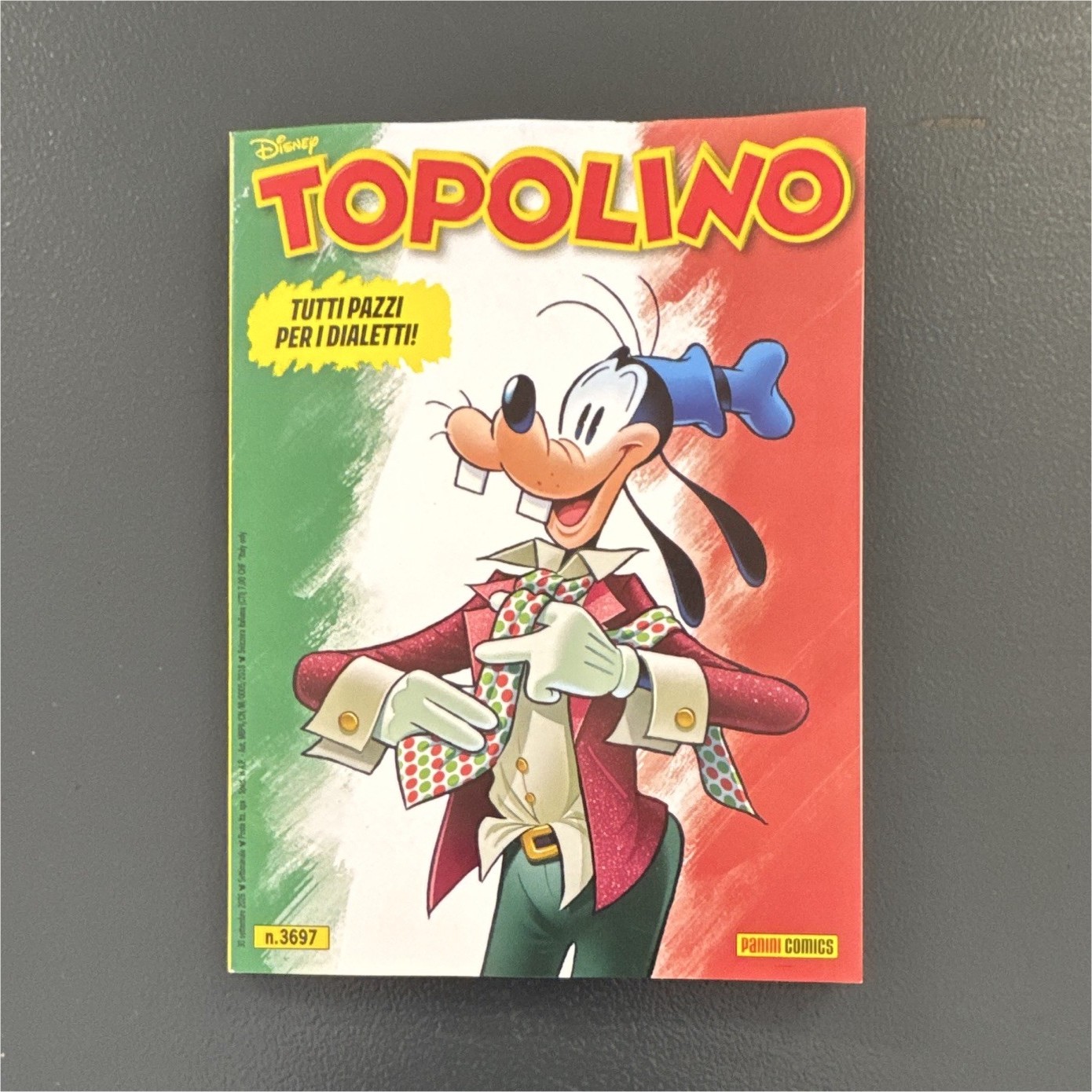 Topolino Disney n.3697 Panini Comics 2025 a colori: Tutti pazzi per i dialetti!!
