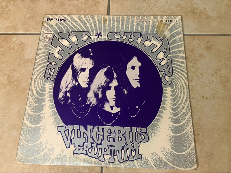 Blue Cheer -  Vincebus Eruptum - USA
