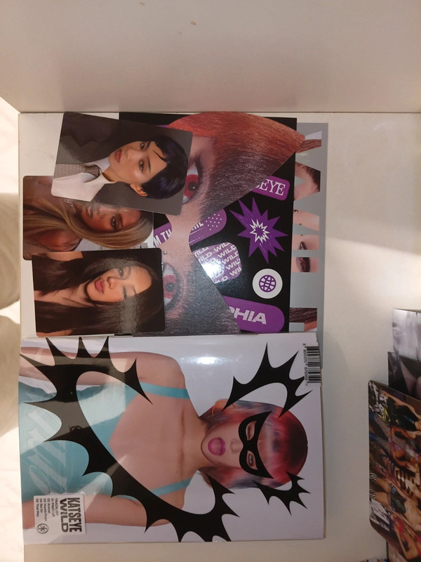 Katseye wild sophia version+3 photocard