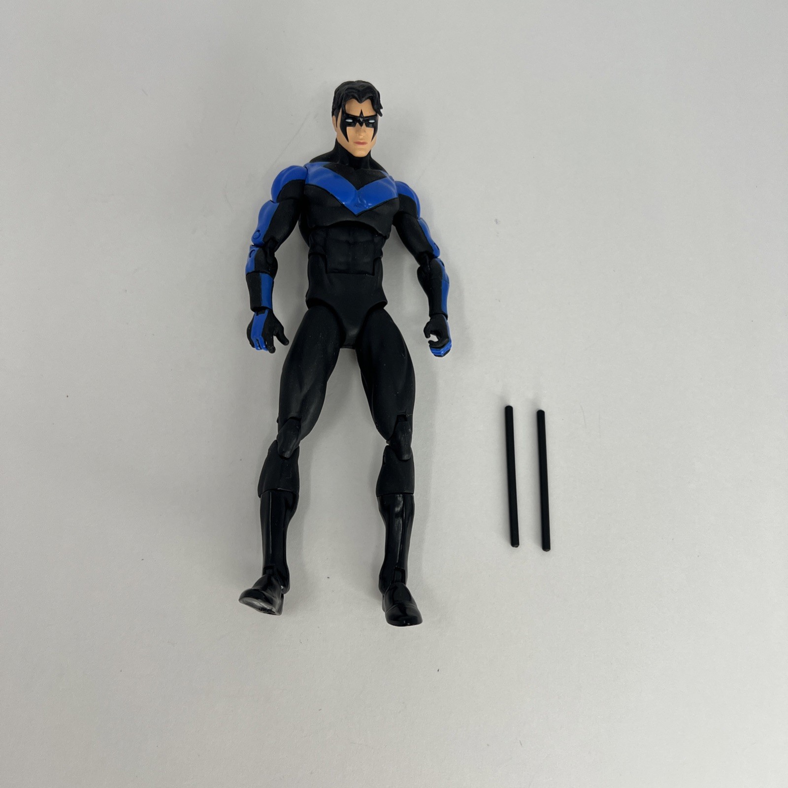 DC Collectibles Icons Nightwing Hush Modellino incompleto