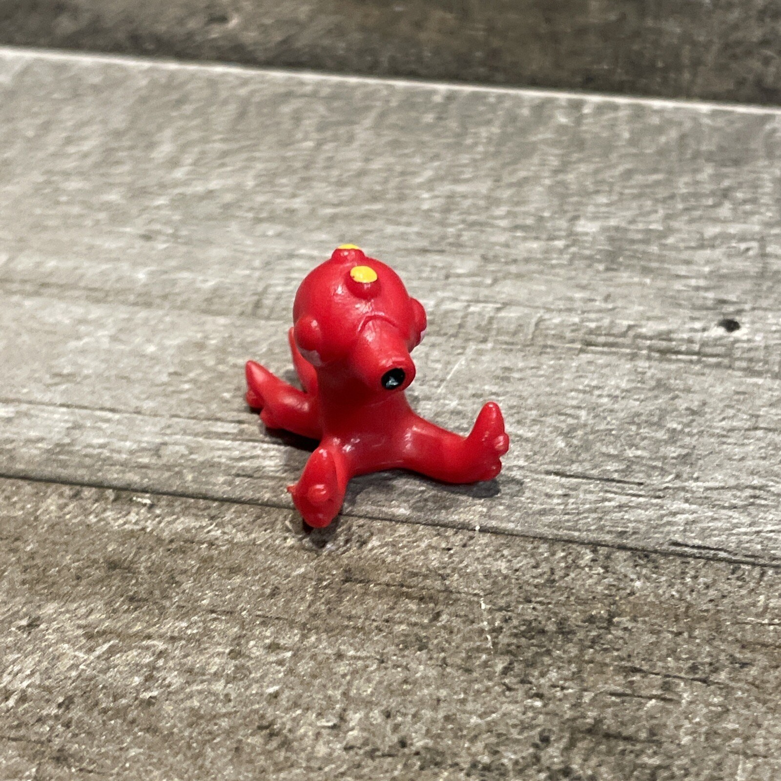 Pokemon Mini Modellino anni 2000 in vinile RL Gumball 1" miniatura Octillery