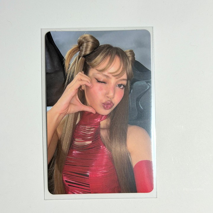 album fotocard rosa nero inclusione scadenza