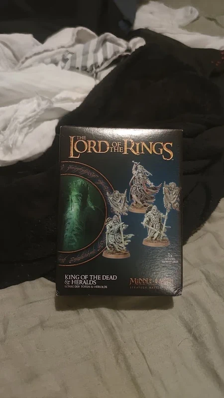 The Lord of the Rings: King Of The Dead & Heralds