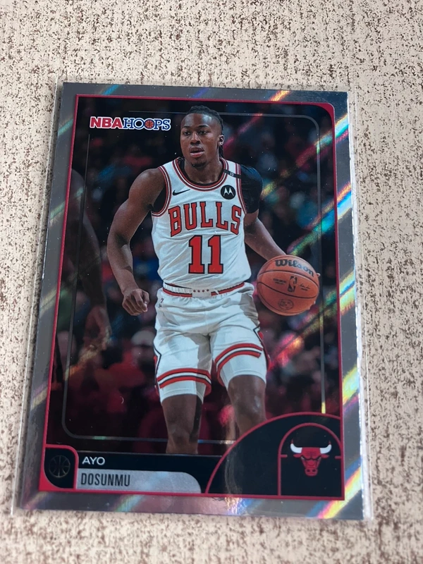 Topps Hoops 2025-26 Rainbow Ayo Dosunmu