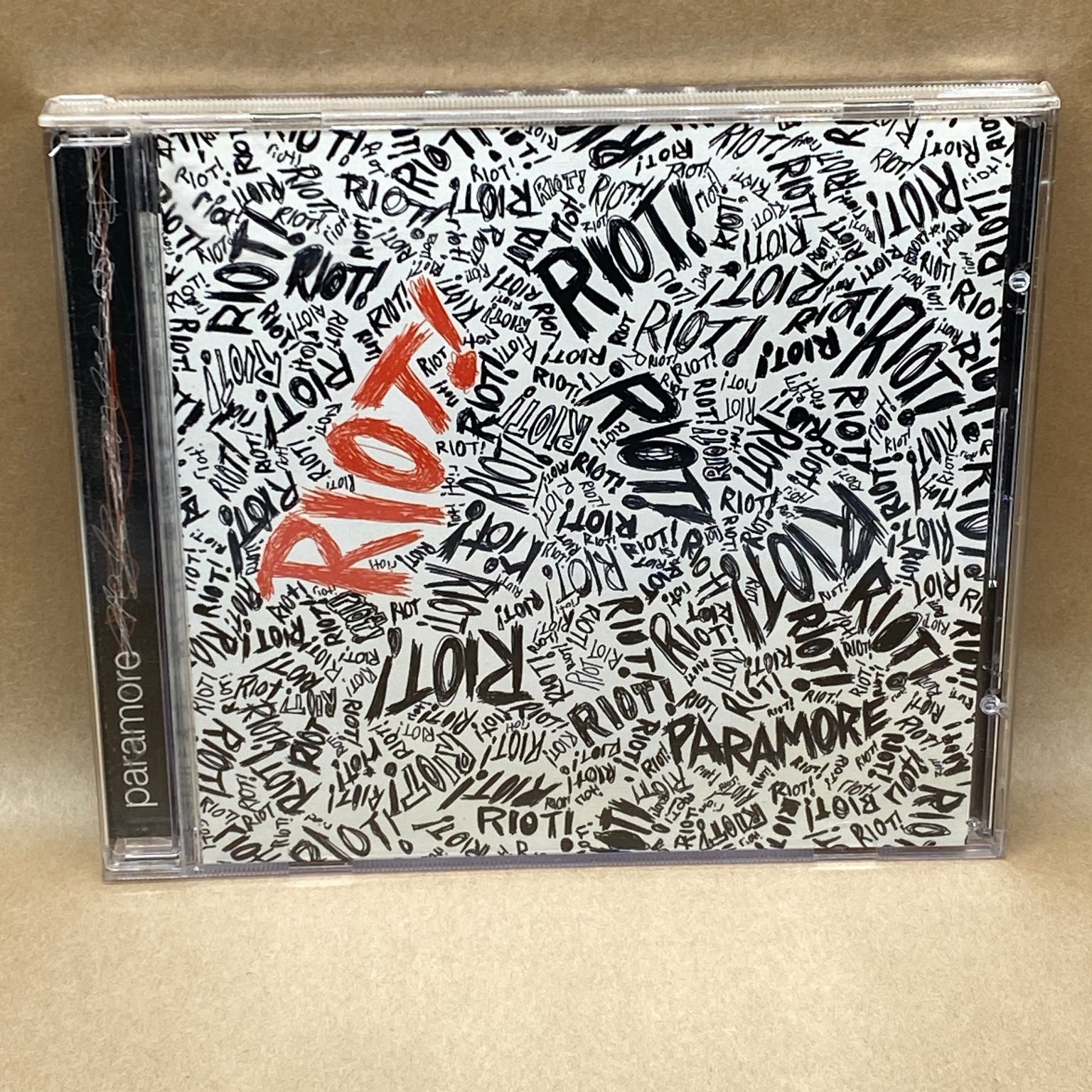Paramore - RIOT! CD (2007) Atlantic Records Pop Punk Emo Rock Mint Disc