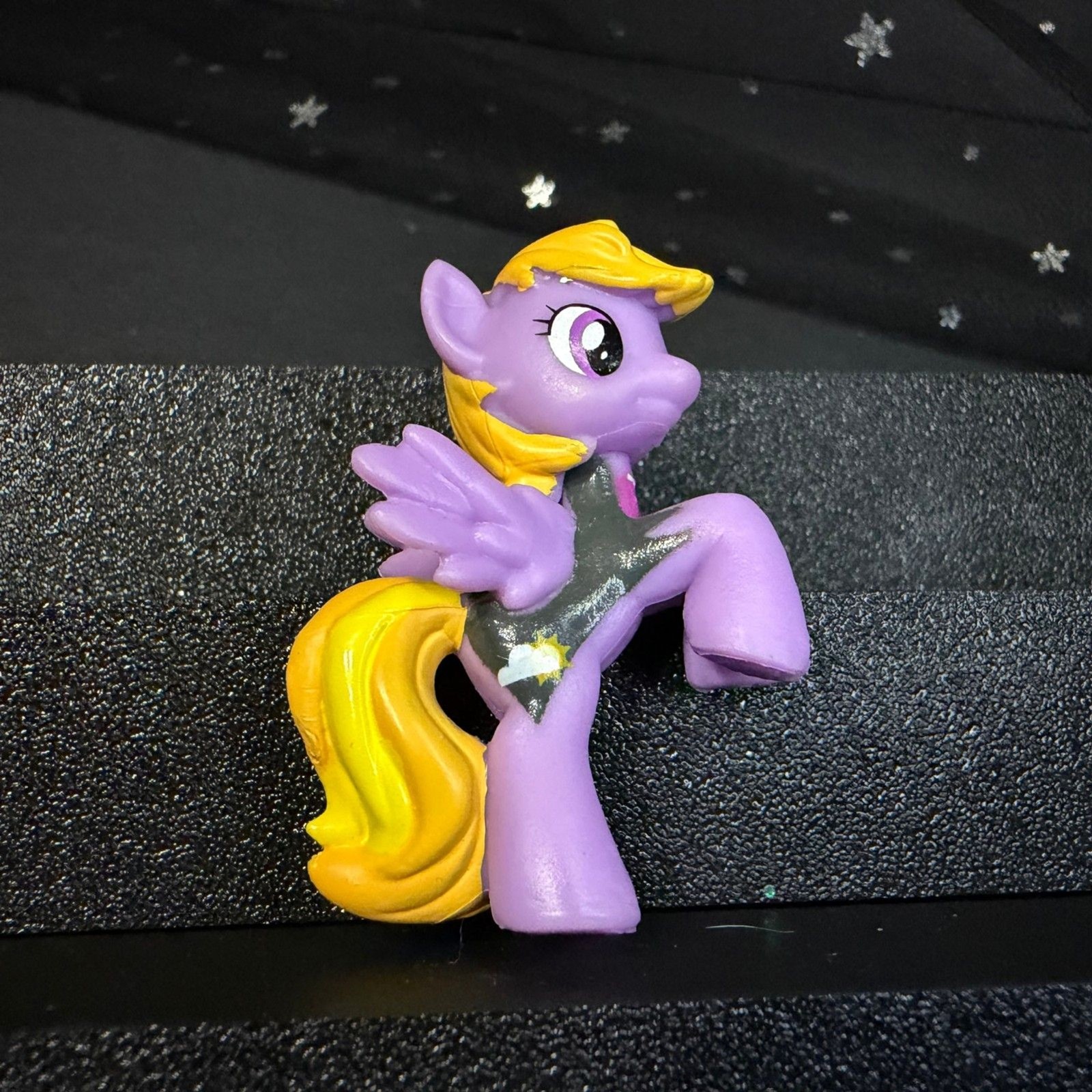 Modellino My Little Pony Cloud Kicker in costume onda 17 borsa cieca