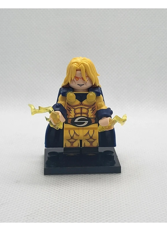 Personnage Type Lego – Sentry (Lego-style Character – Marvel – Sentry)