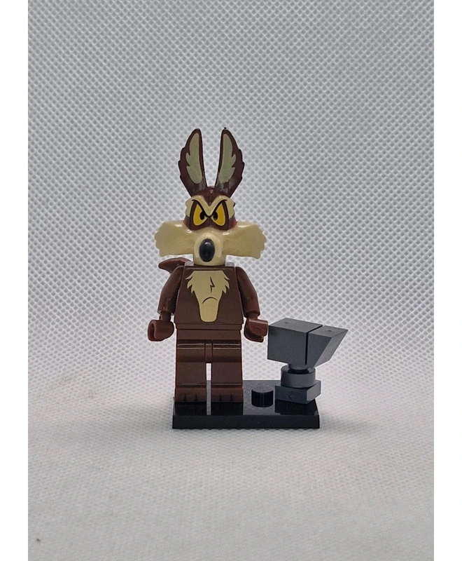 Personnage type Lego – Le coyote (Lego-style Character – Looney Tunes – Wile E. Coyote)