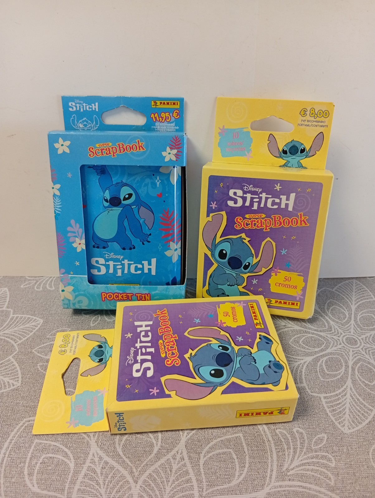 30 SOBRES CROMOS STITCH PANINI POCKET  TIN SIN ABRIR (3)-CAJA METALICA NUEVOS-