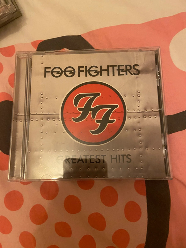 cd foo fighters
