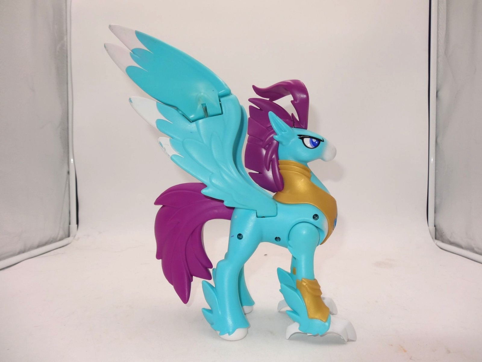 My Little Pony The Movie Stratus Skyranger Hippogriff Guard Electronic Figure