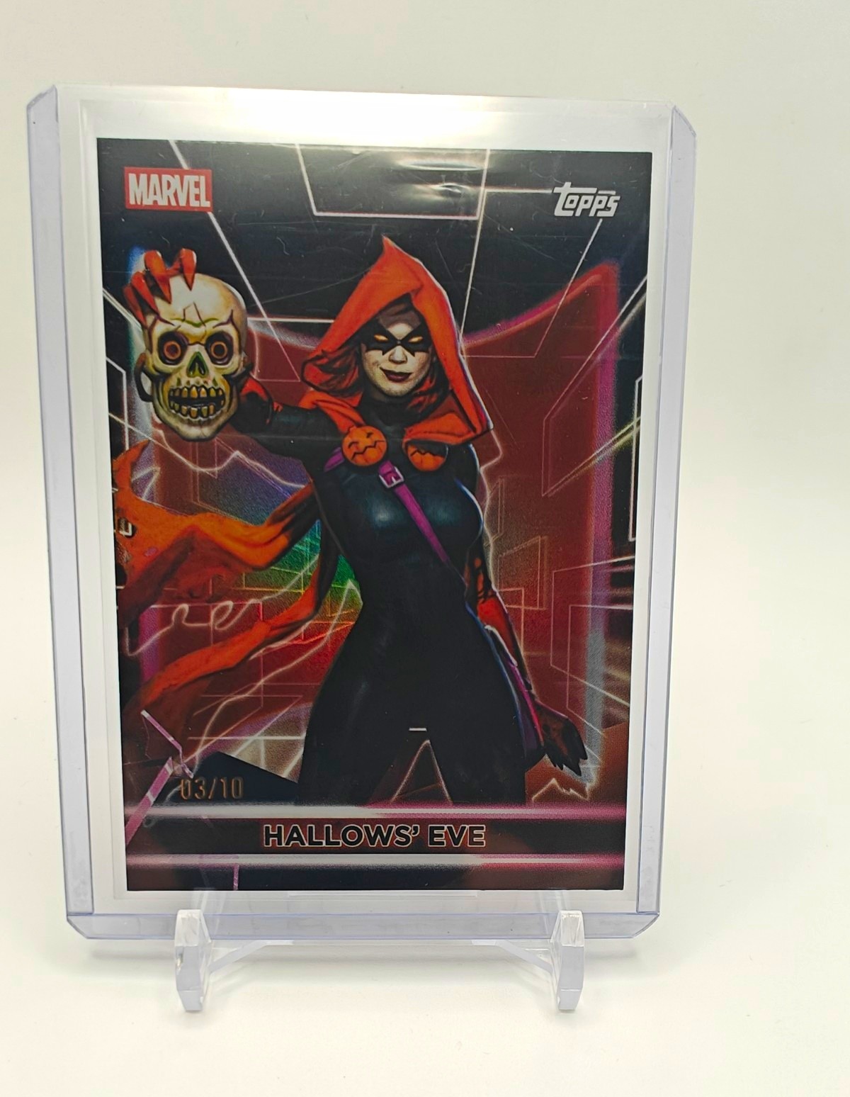 Hallows Eve Black Foil /10 Topps Neon Marvel 2026