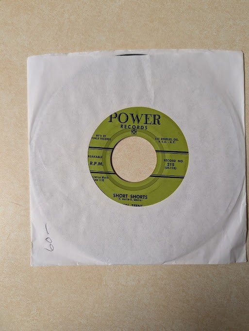 ROYAL TEENS 7” 45 SHORT SHORTS  RARE ORIGINAL FIRST PRESS VG+