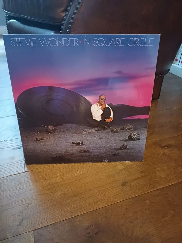 Steve Wonder - In square circle