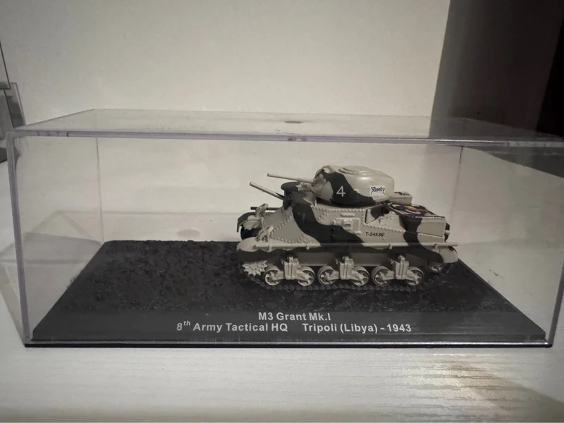 M3 Grant Mk.I (8th Army Tactical HQ - Tripoli 1943)