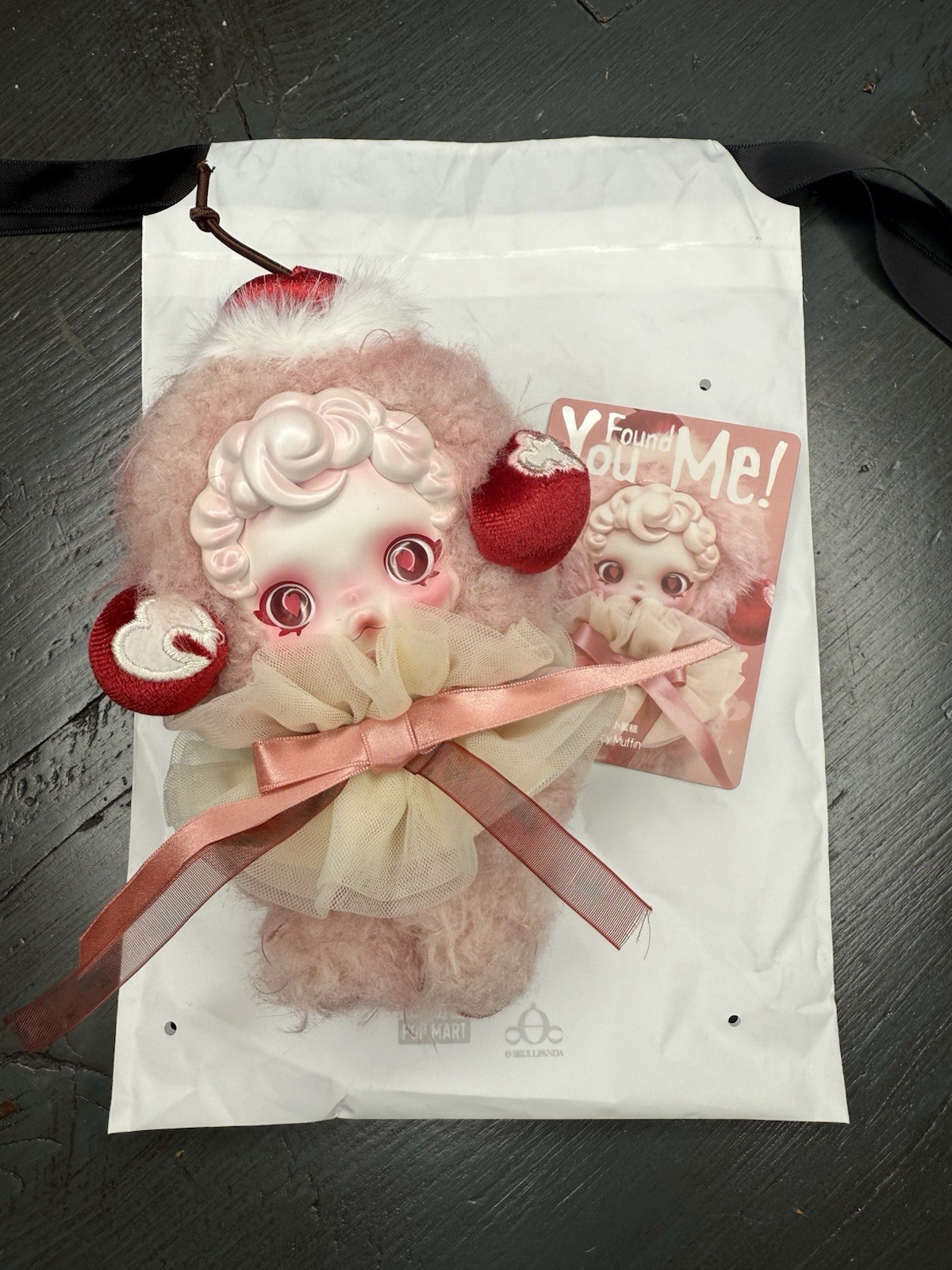 POP MART Skullpanda You Found Me Series Moldy Muffin Keychain