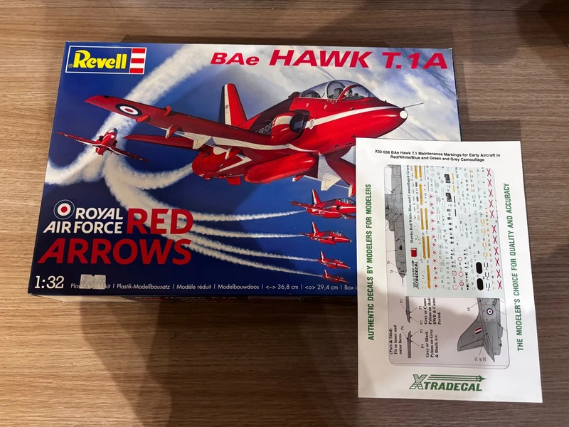 Revell 1/32 Hawk T1A