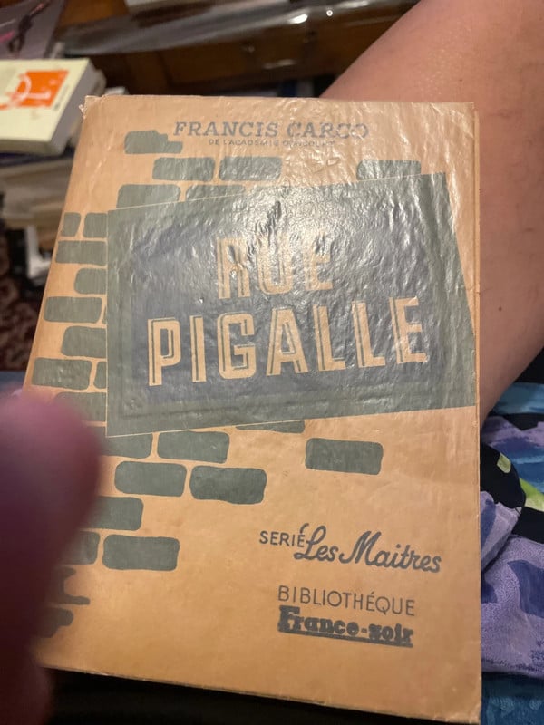 Rue Pigalle Francis carco