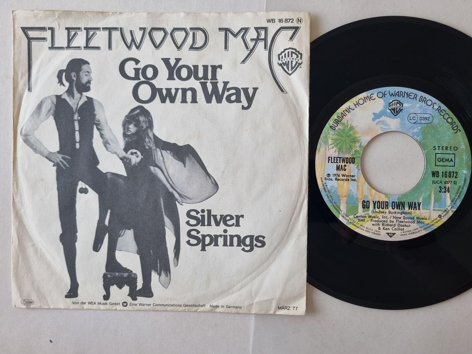 Fleetwood Mac - Go Your Own Way 7'' Vinyl Germany/ HEAT DAMAGE!!