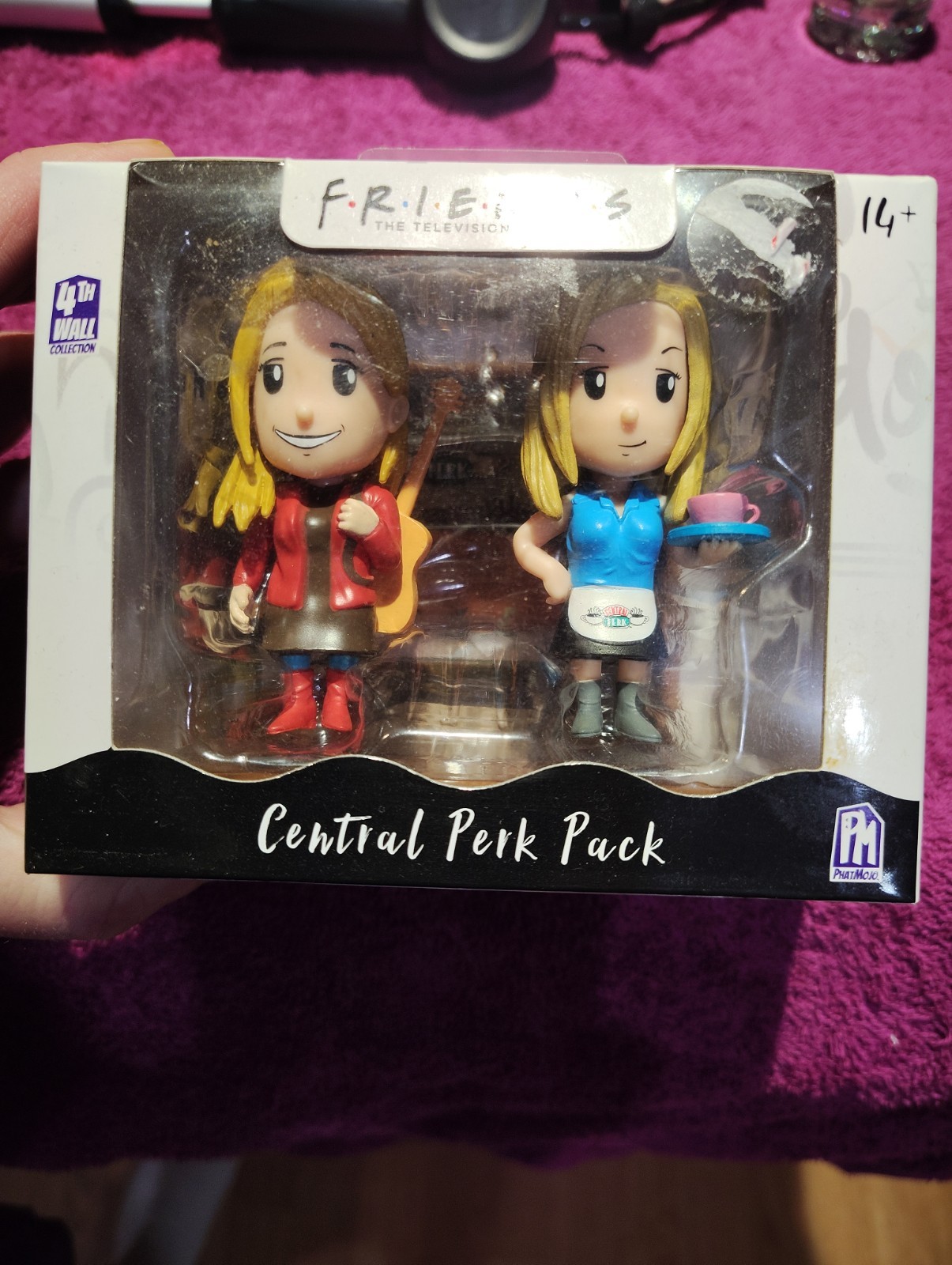 Nuove figure FRIENDS Central Perk Pack Rachel & Phoebe PHATMOJO F*R*I*E*N*D*S