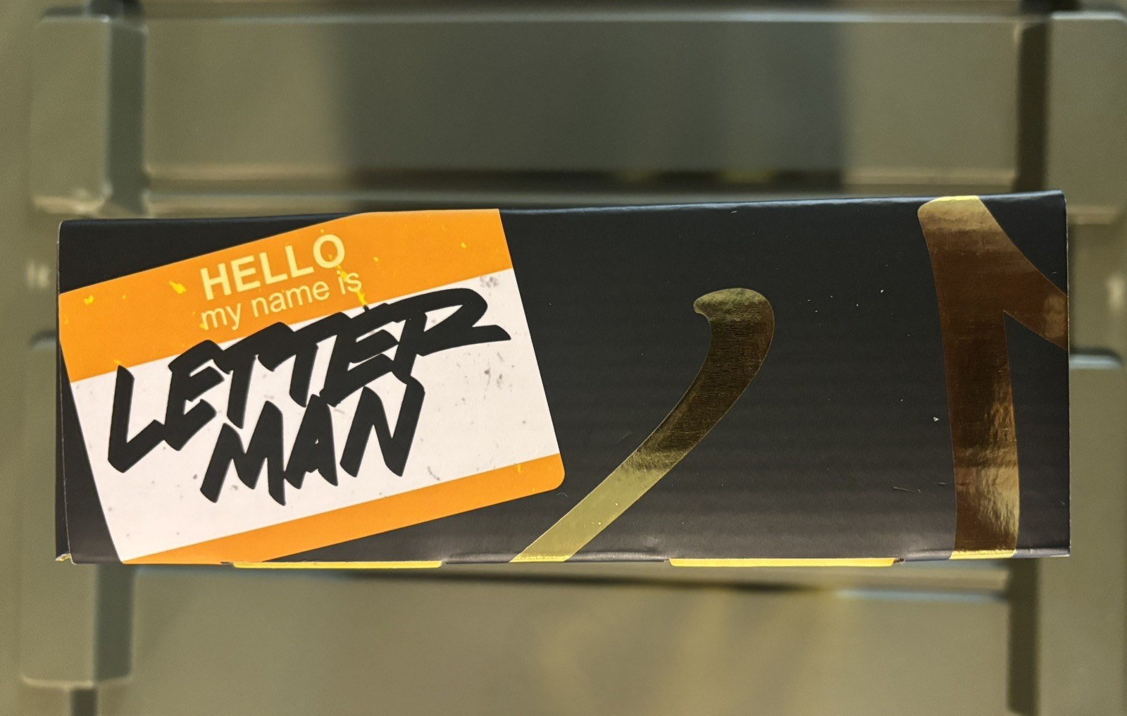 Mezco Toyz One:12 Hoodz: Letterman - Edizione Throwback SDCC 2026 a MANO!