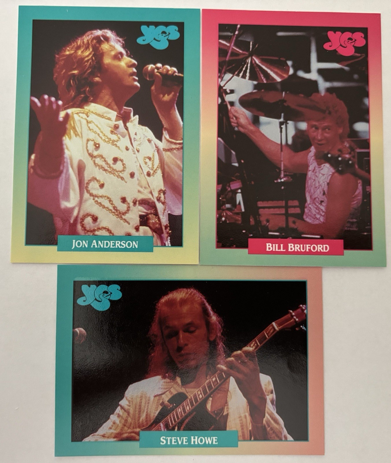 Lotto 3 carte YES 1991 Brockum Steve Howe Bill Bruford Jon Anderson per autografo