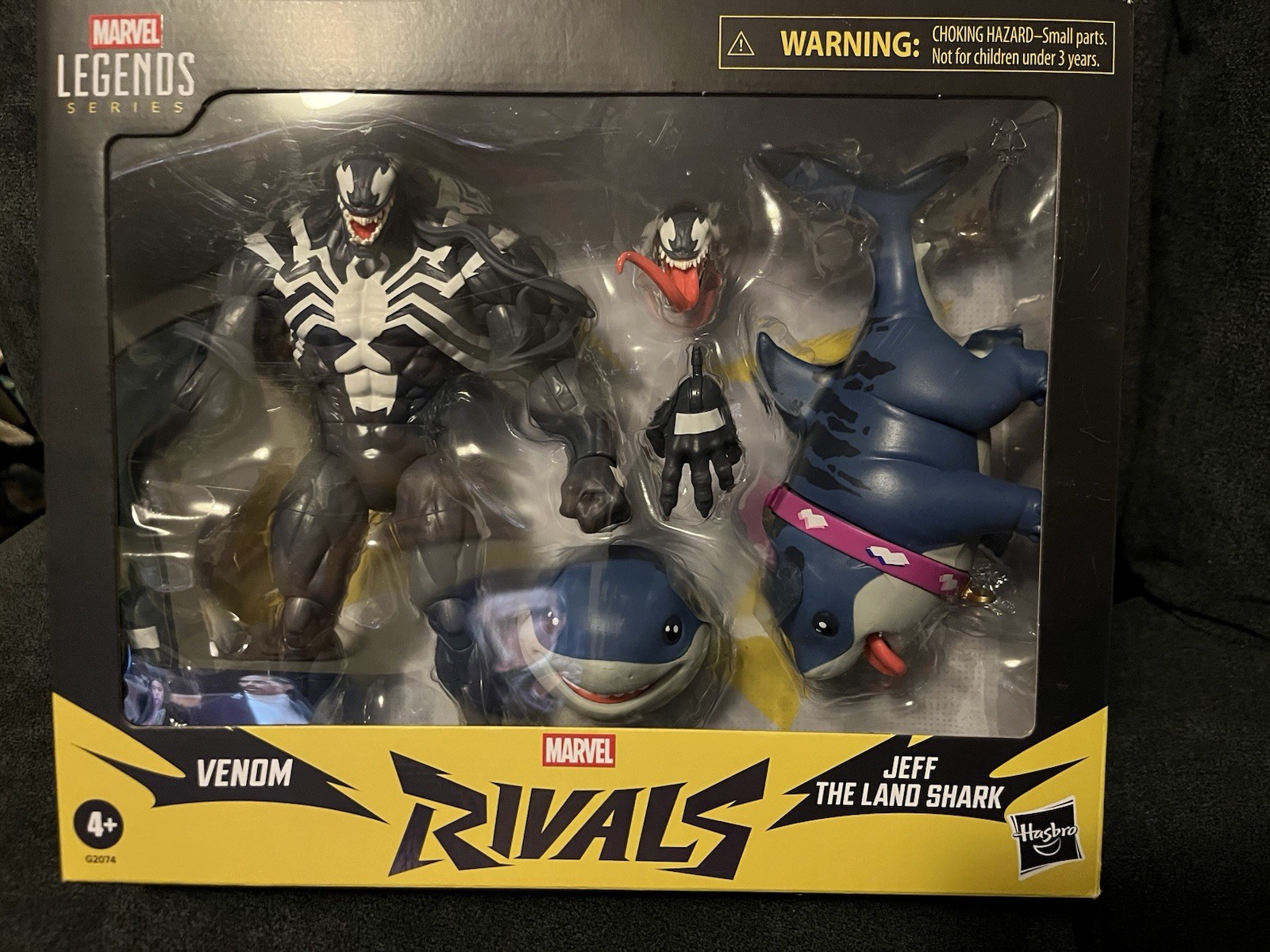 MARVEL LEGENDS MARVEL RIVALS VENOM & JEFF THE LAND SHARK FIGURE 2-PACK