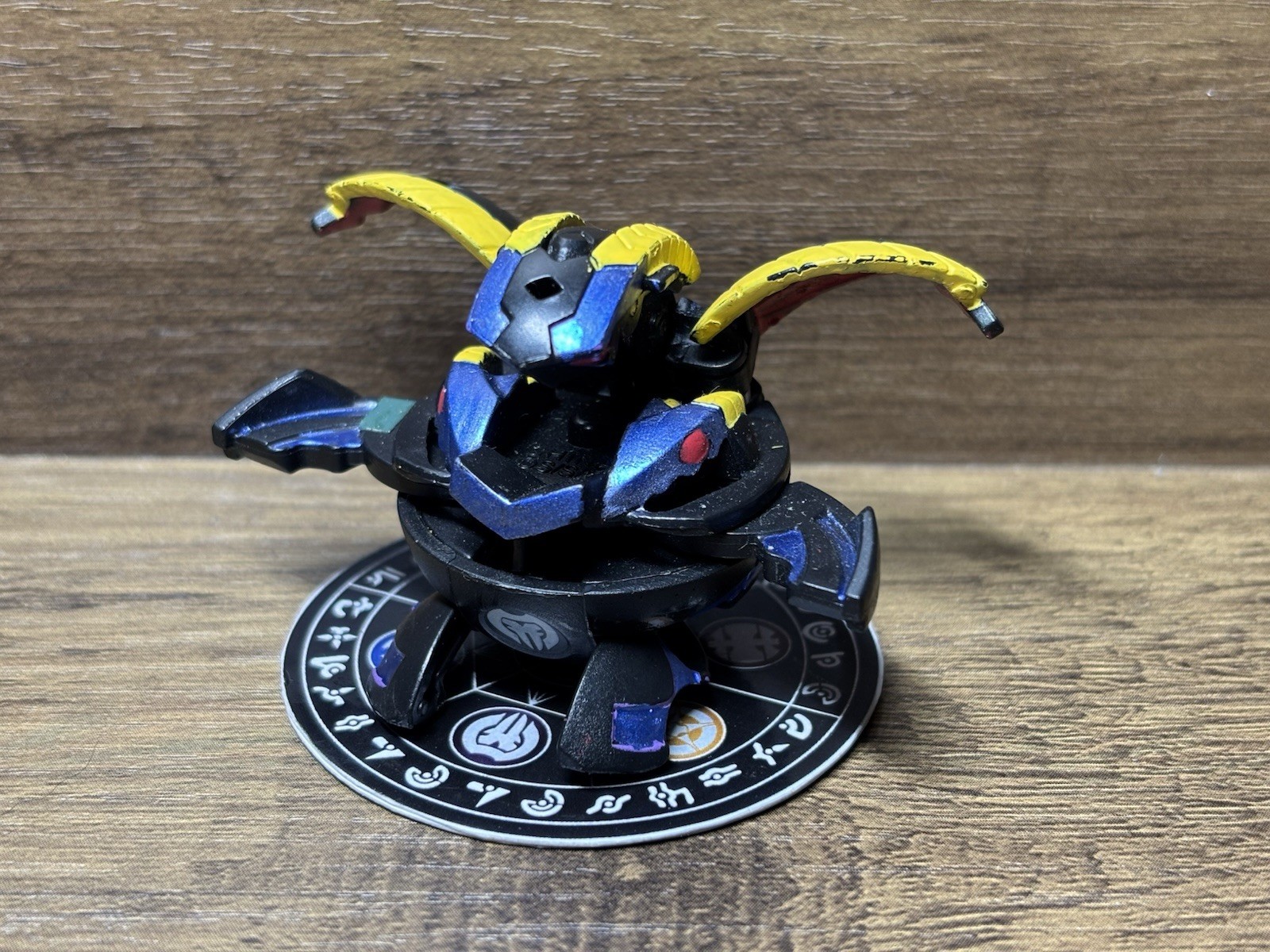 Bakugan - Darkus Percival Anime Metallizzato Personalizzato - Nuovo Vestroia (Rigido)