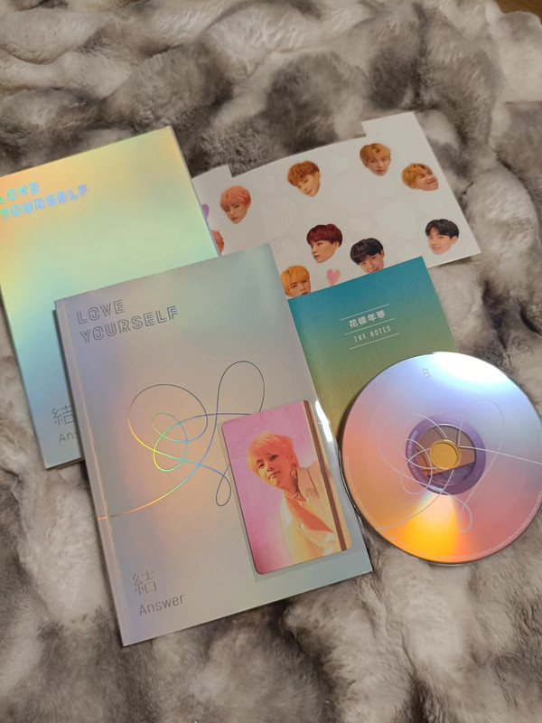BTS Love Yourself: Answer version E + freebies