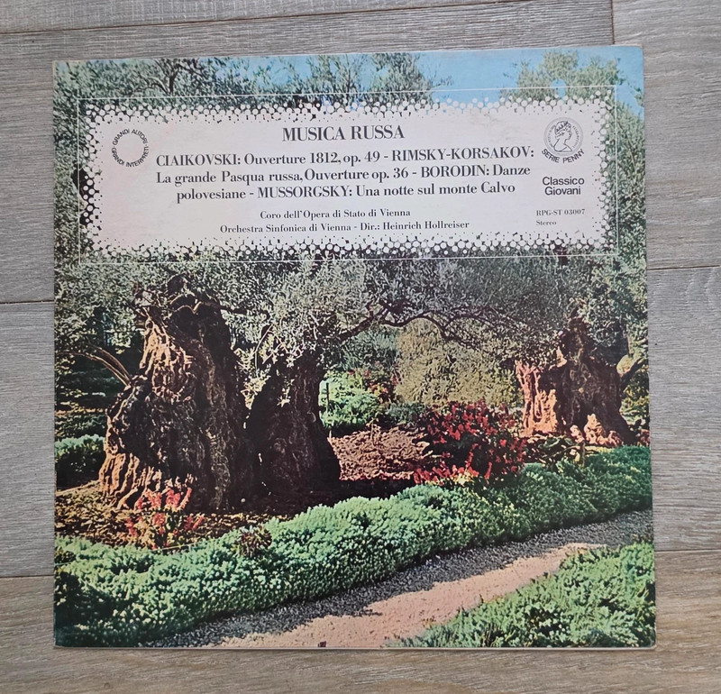 Vinile 33 giri, musica russa, ciaikovski, overture 1812. Op. 49, usato.