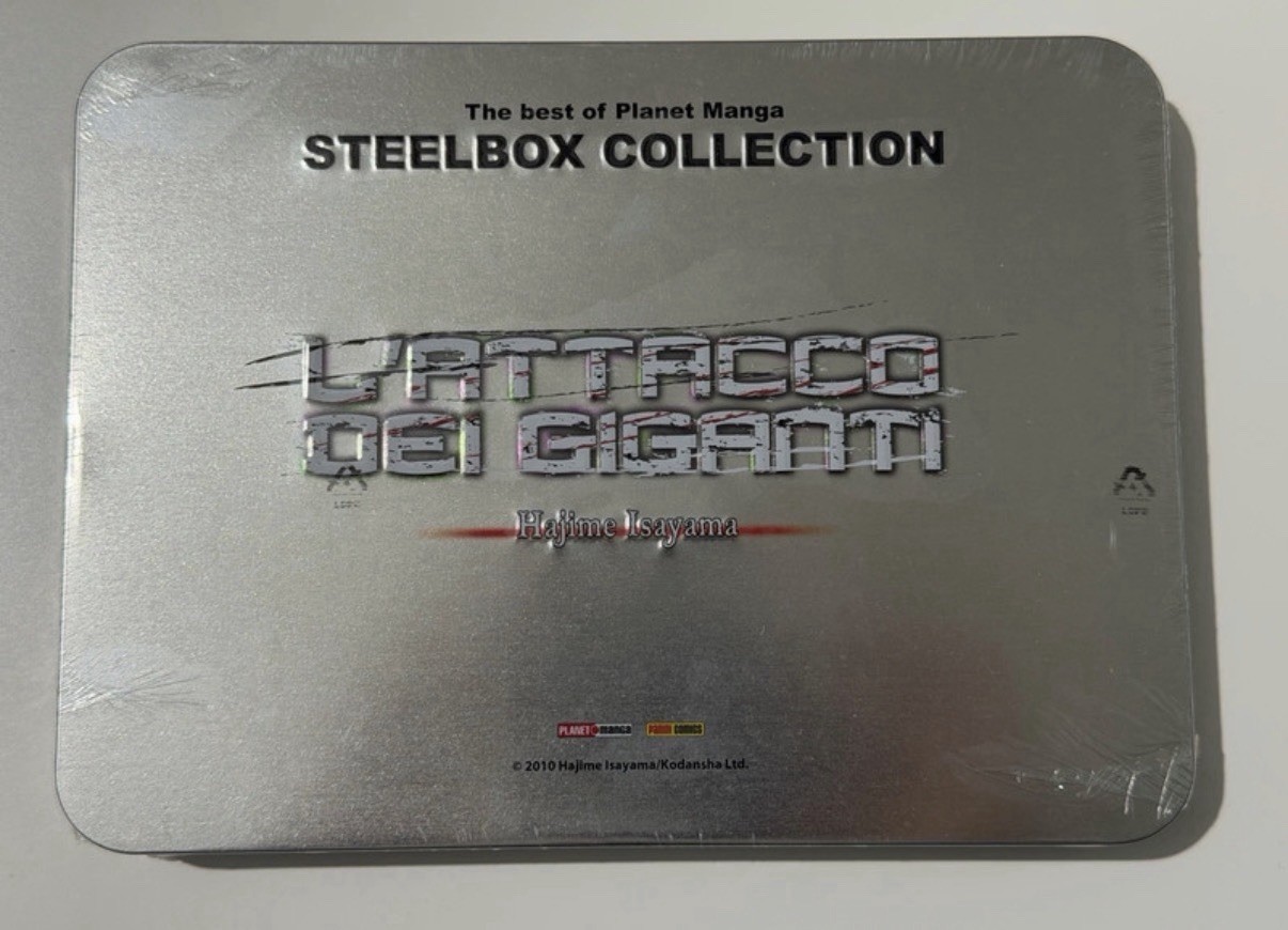 Steelbox Collection L’ATTACCO DEI GIGANTI - Panini Planet Manga – Variant NUOVA