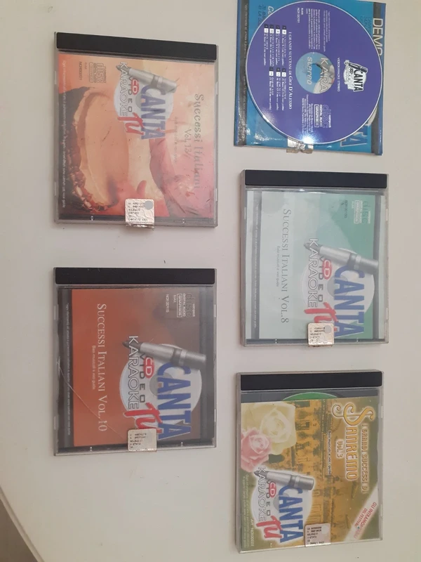 Compact disc canta tu