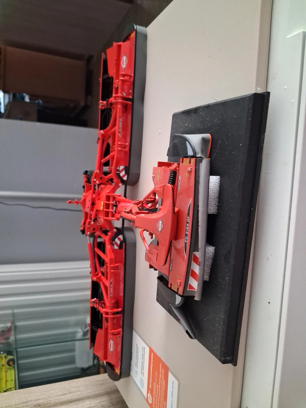 Faucheuse conditionneuse Kuhn (ensemble)