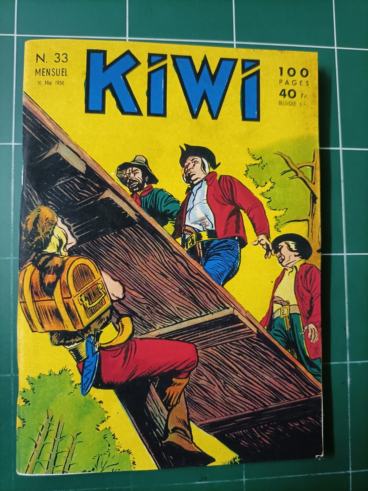KIWI  n°  33  /  Mai  1958  /  Couverture Photocopie  / Ed : LUG