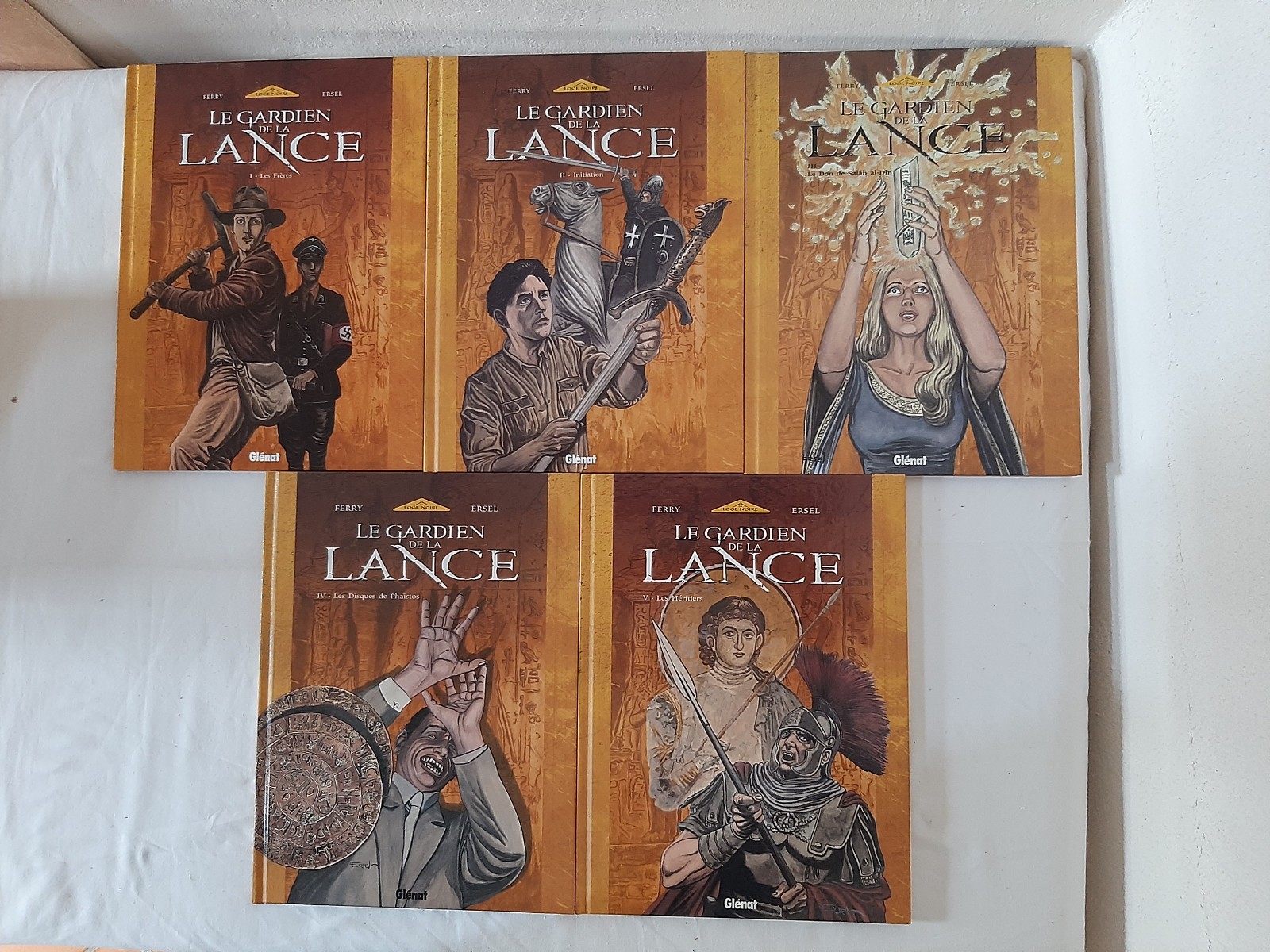 LE GARDIEN DE LA LANCE  - Série complète 5 albums   Ferry & Ersel - Edi GLÉNAT