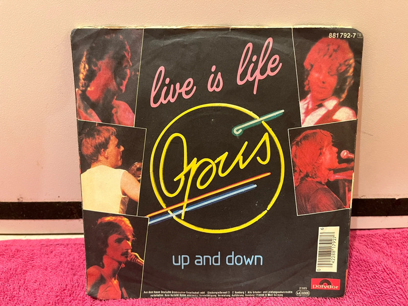 Opus / Live is Live Single 7“ lange Version!