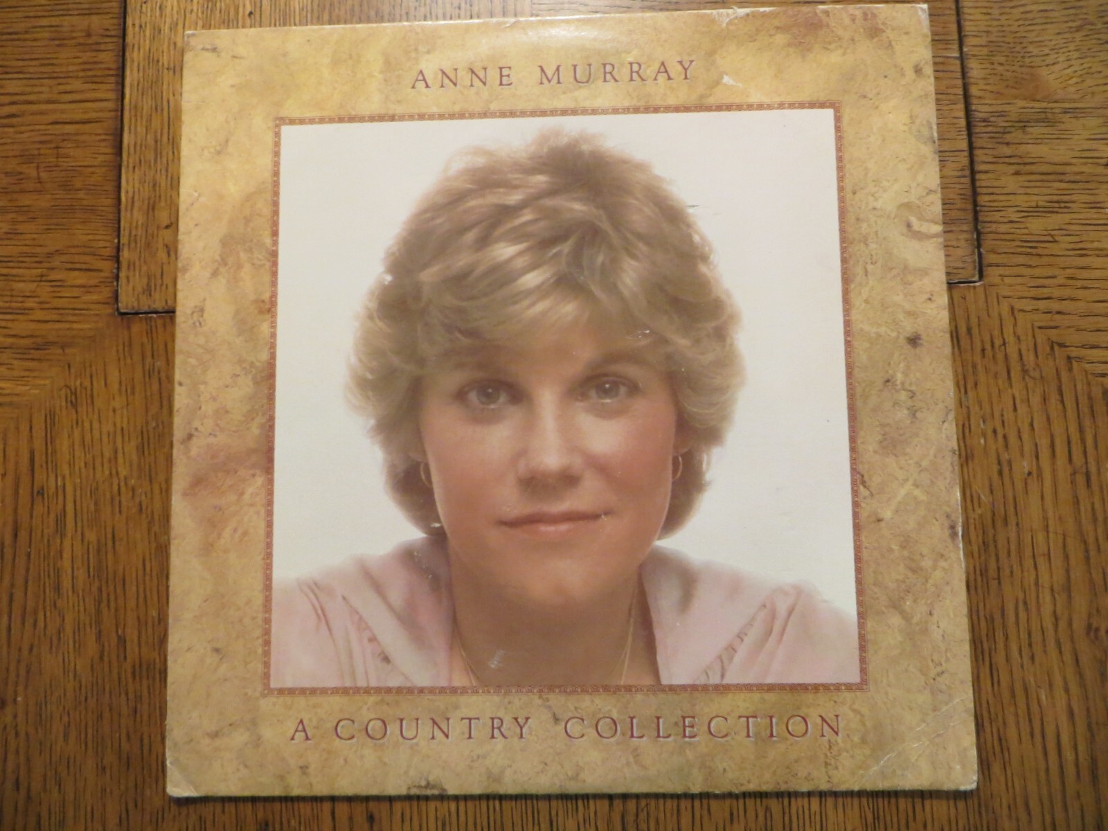 Anne Murray – A Country Collection - 1980 - Capitol Records ST-12039 Vinyl LP VG