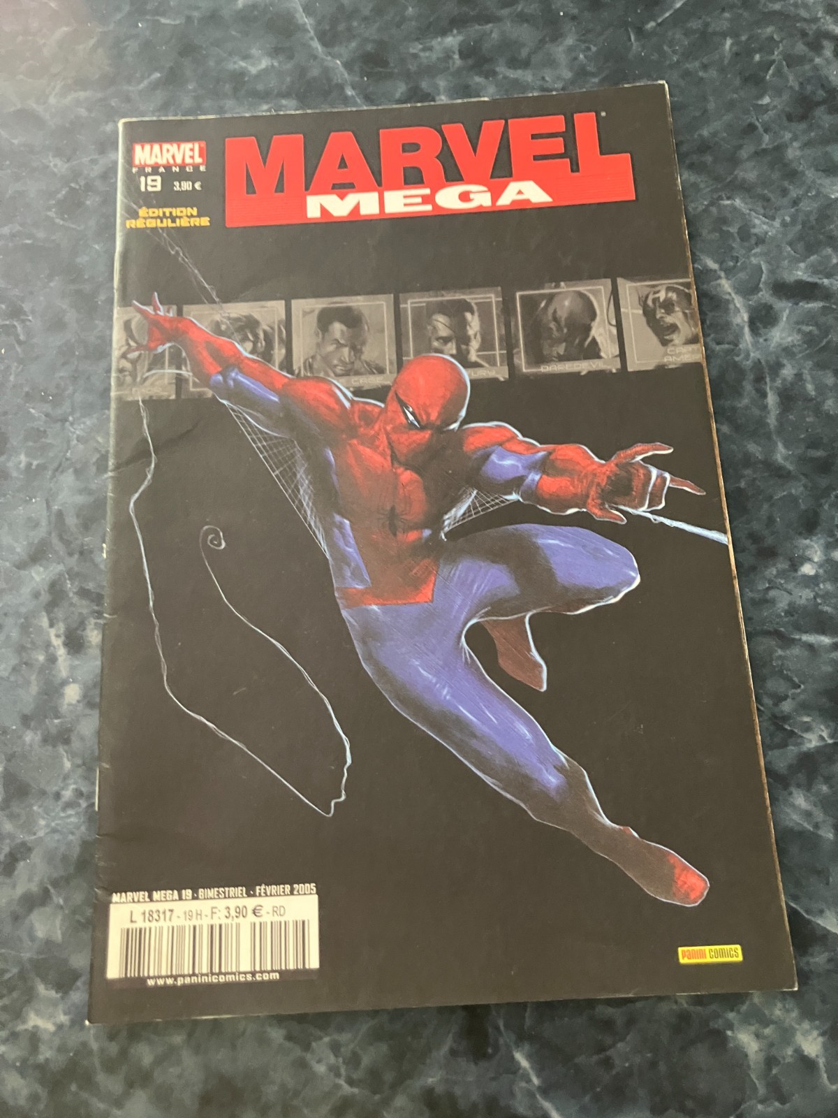 MARVEL  MEGA    n°19  (février 2005)