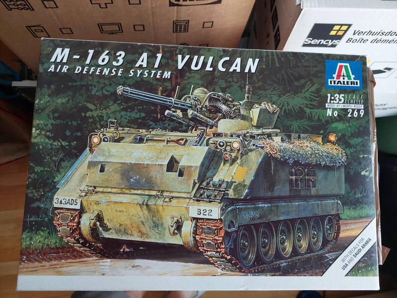 1/35 italeri M163 vulcan