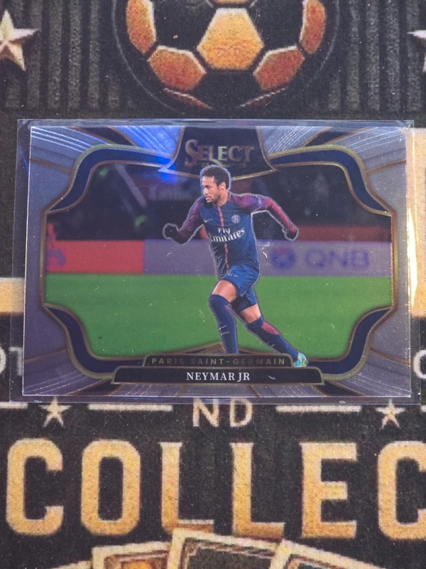 Neymar Field Level Paris Saint Germain